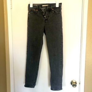 Levi's Wedgie Fit Dark Grey Mom Jean Size 24